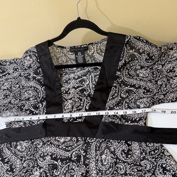 Chic Paisley Tie-Front or Tie back Blouse women’s 3/4 Sleeve top Size S (6-8) - Picture 14 of 16